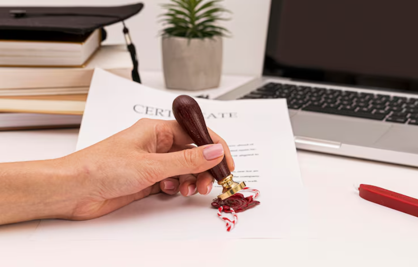 Certificate attestation services Dubai for educational personal and commercial documents