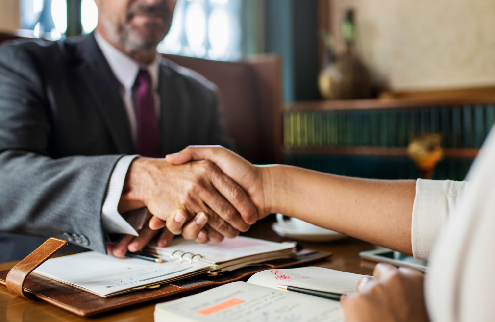 Company setup and government approval services in UAE