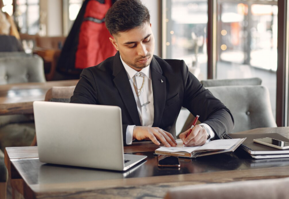 Legal translation Dubai services for official and legal documents