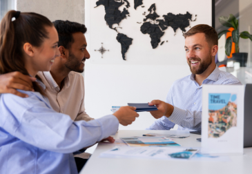 Professional UAE visa services in Dubai for family, work, and tourist visas